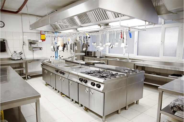 Vinyl Flooring in Commercial Kitchens: Is It a Good Idea?