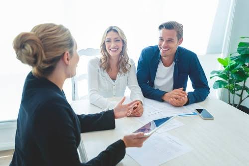 business insurance adviser